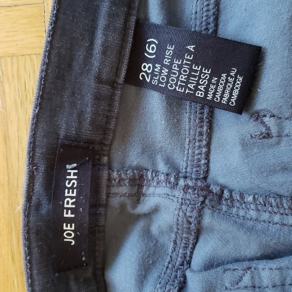 Joe Fresh lot of 3 slim low rise corduroy jeans. - Picture 13 of 16
